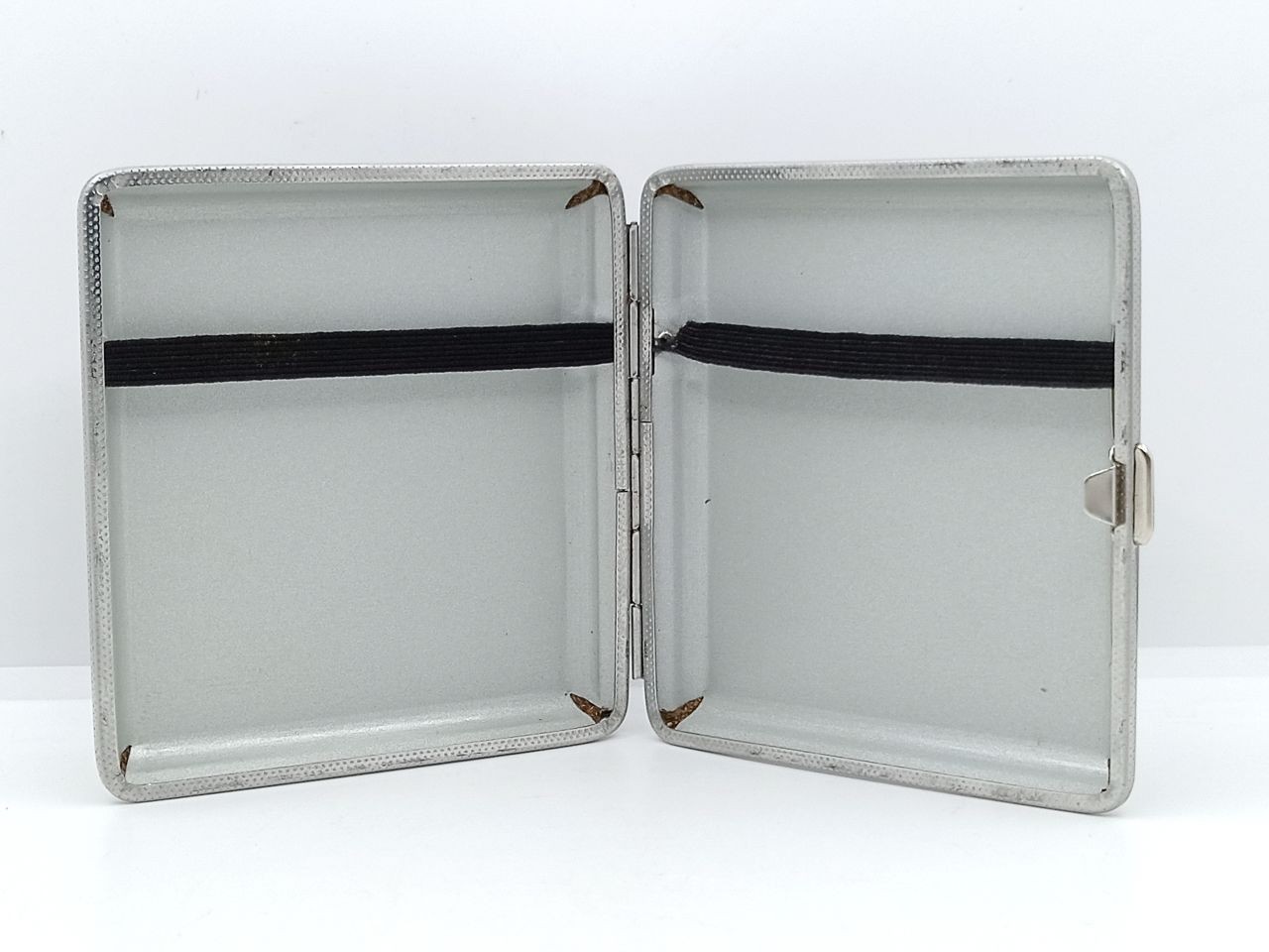 Leather cigarette case