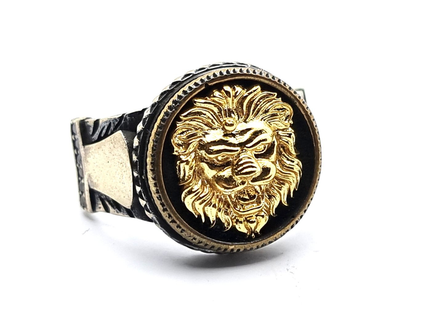 Gold plated silver lion ring