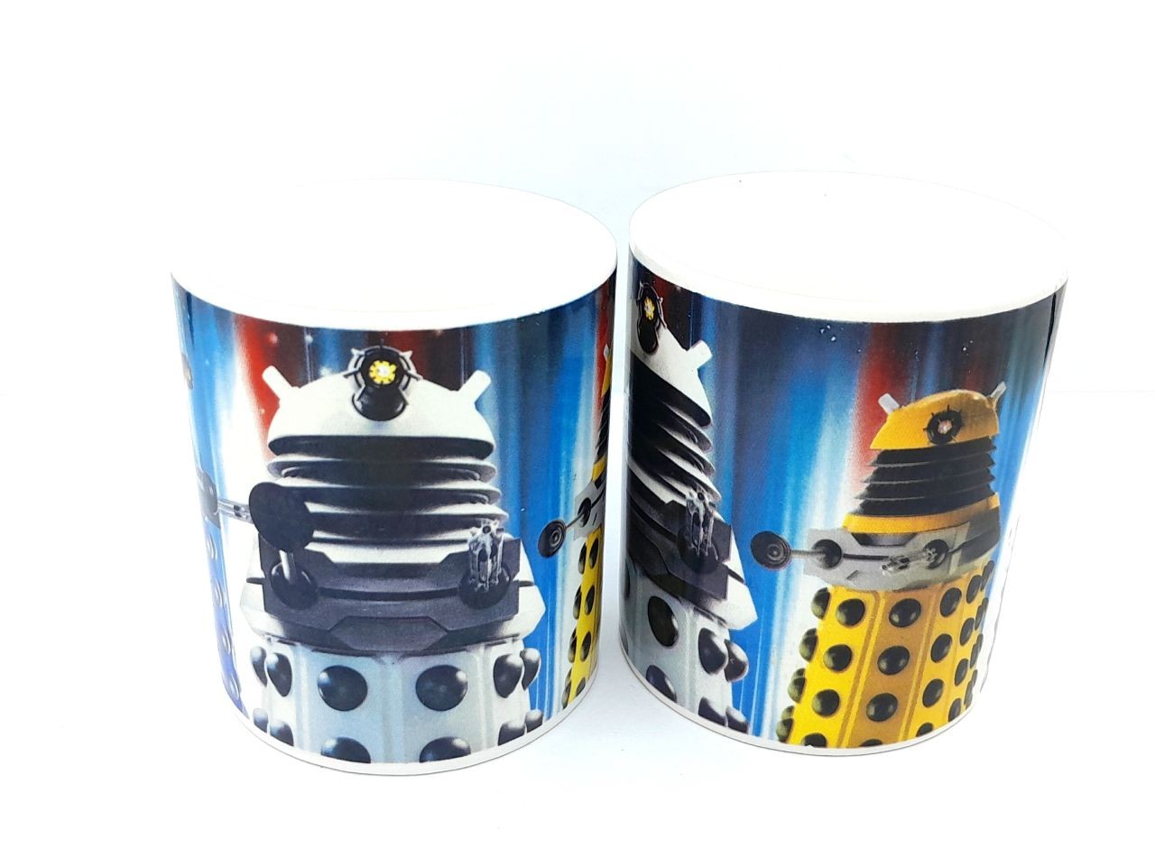 2 mugs Dr ( Doctor ) Who Bonbon Buddies Dalek & Cyberman 